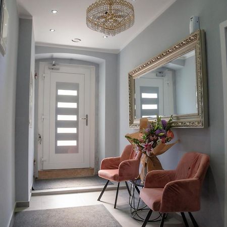 PUY Captain Emo City Apartments מראה חיצוני תמונה