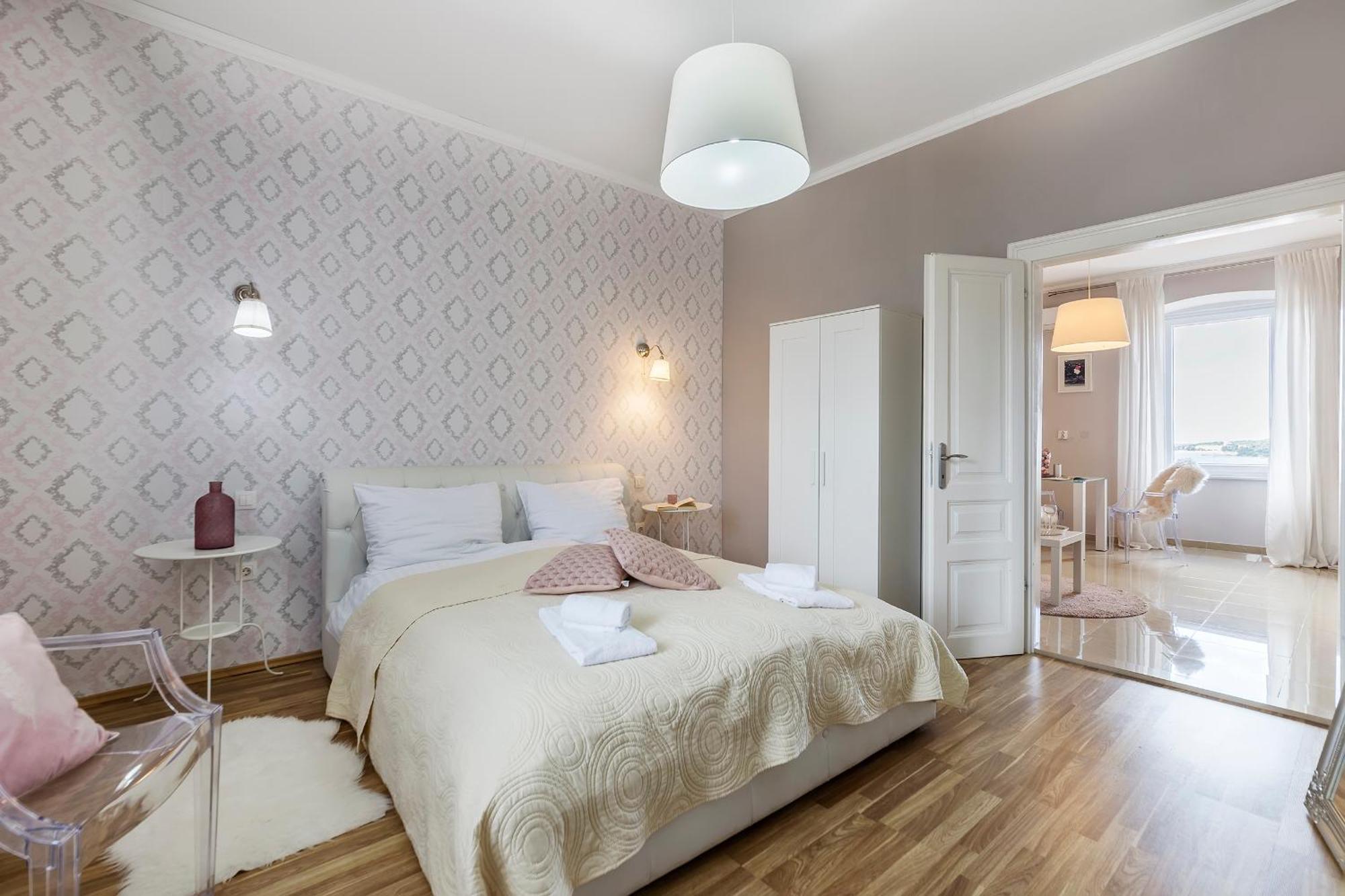 PUY Captain Emo City Apartments מראה חיצוני תמונה